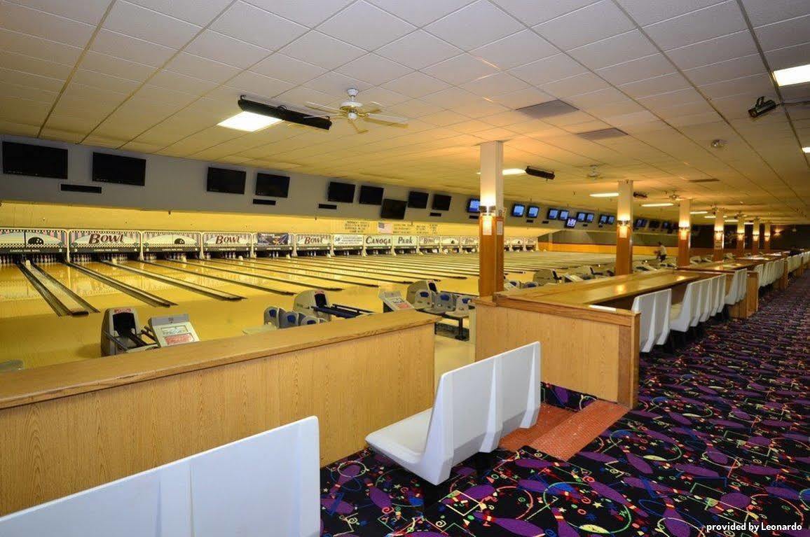 Best Western Canoga Park Motor Inn Los Angeles Exterior photo